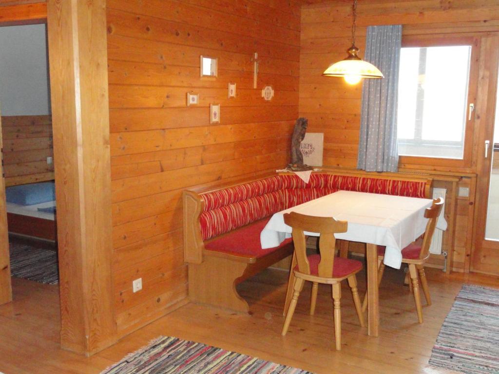 Baby- Und Kinderhof Aicherbauer Seeham ห้อง รูปภาพ